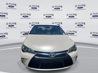2015 Toyota Camry SE
