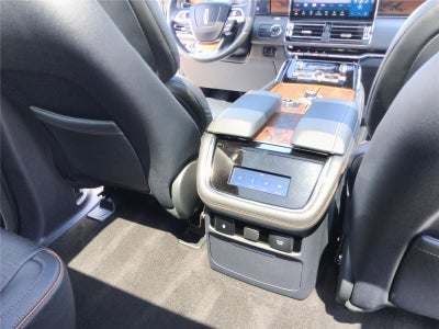 2024 Lincoln Navigator Black Label