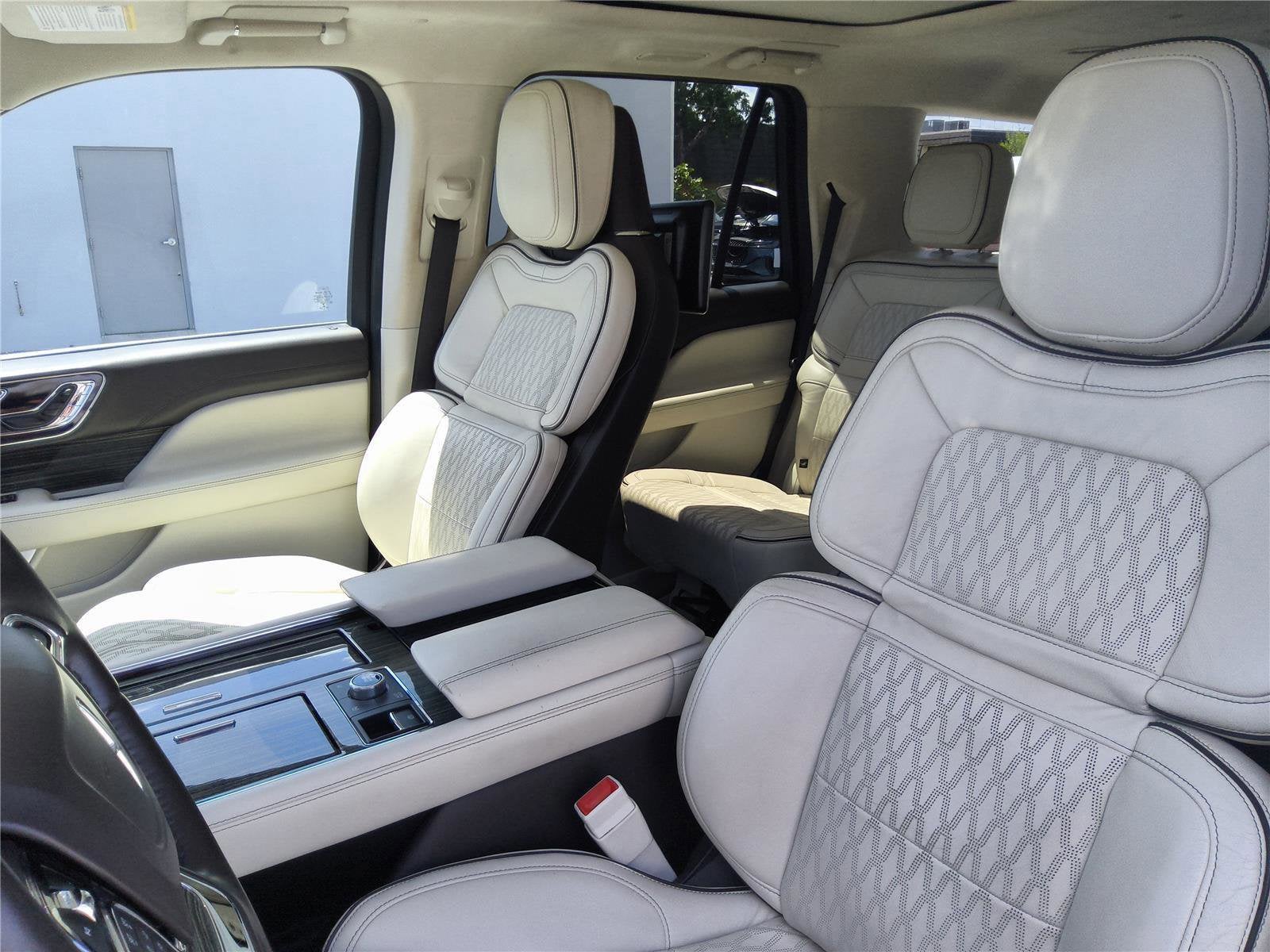 2023 Lincoln Navigator Black Label