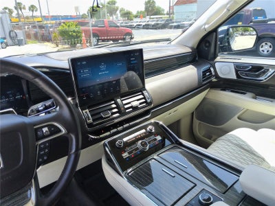 2023 Lincoln Navigator Black Label