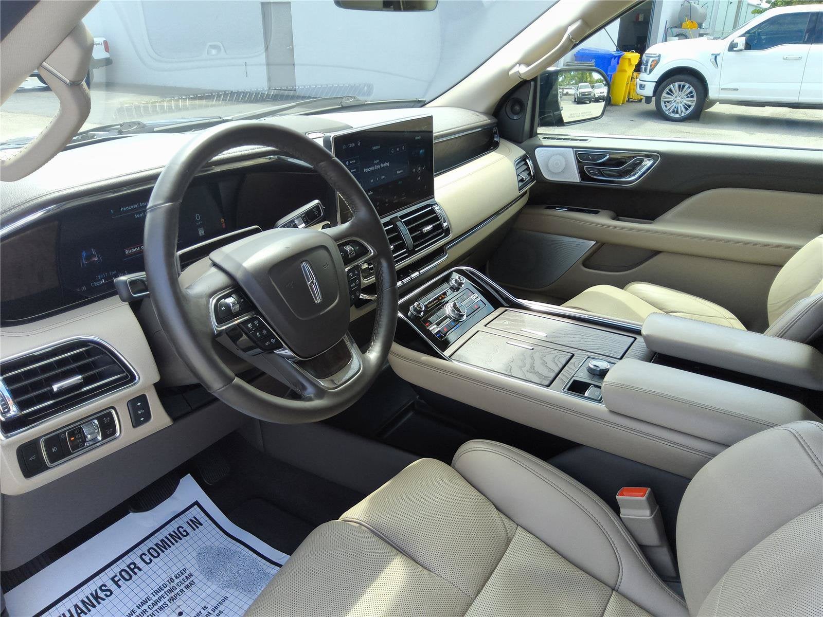 2024 Lincoln Navigator L Reserve