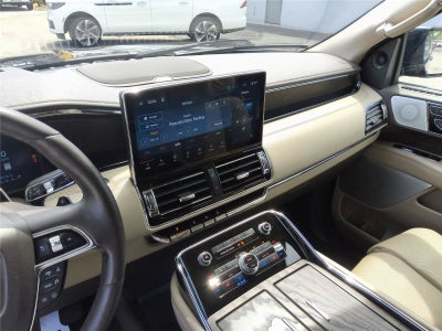 2024 Lincoln Navigator L Reserve