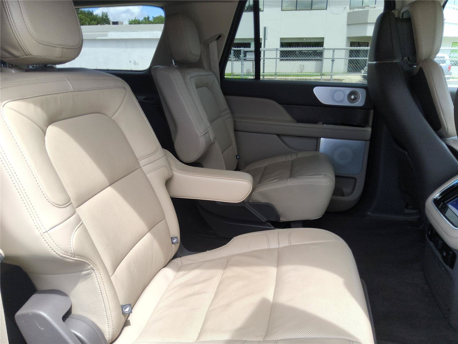 2024 Lincoln Navigator L Reserve