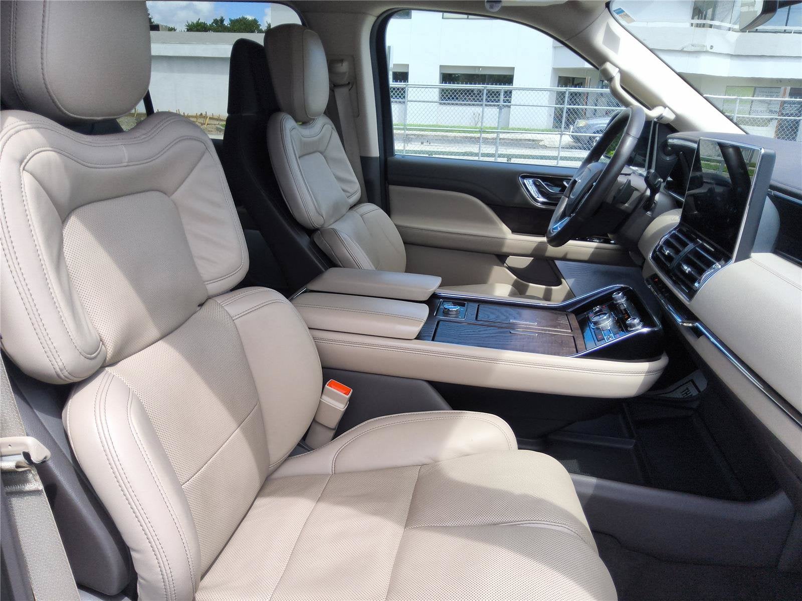2024 Lincoln Navigator L Reserve