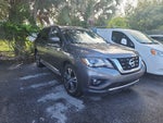 2017 Nissan Pathfinder Platinum