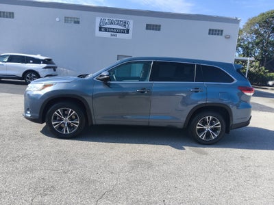 2018 Toyota Highlander LE