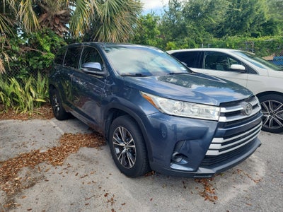 2018 Toyota Highlander LE