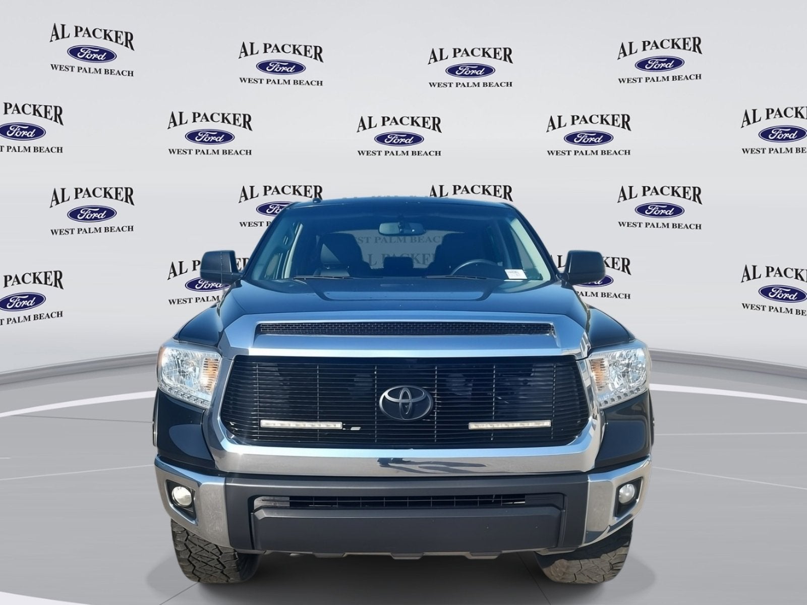 2015 Toyota Tundra 4WD Truck SR5