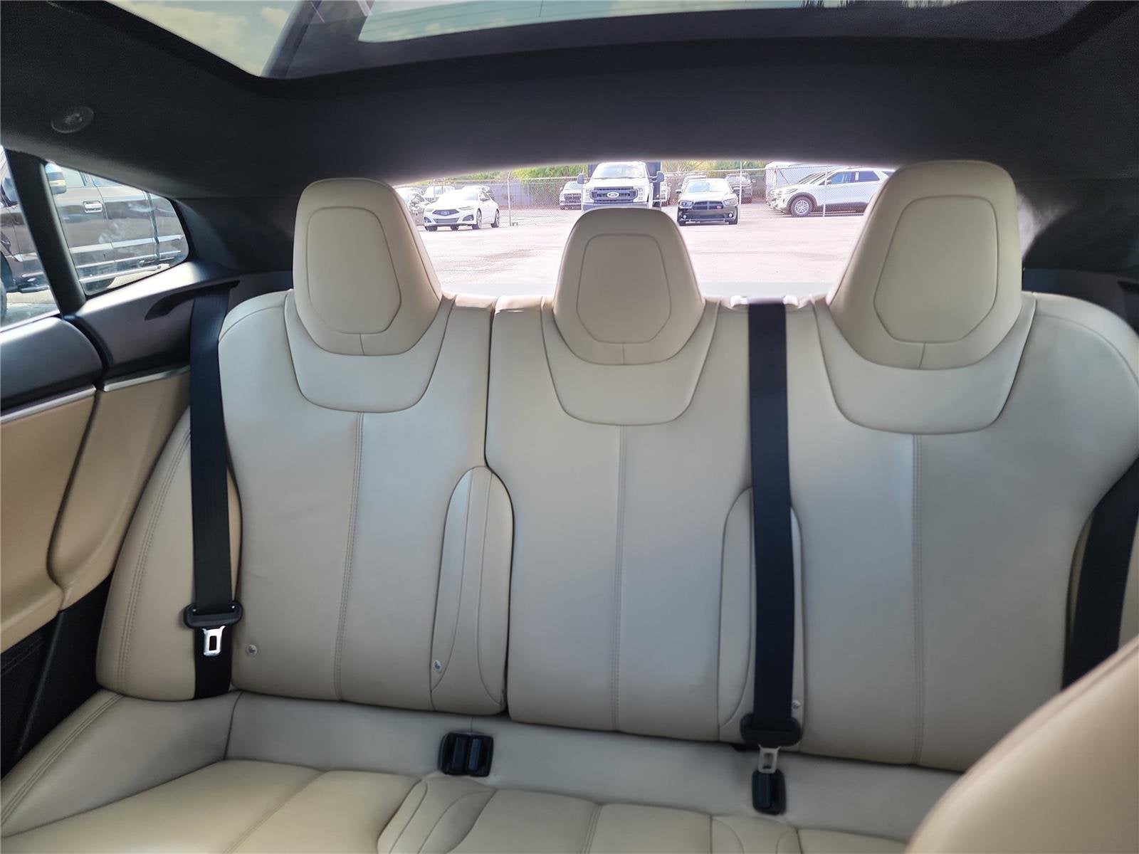 2016 Tesla Model S 90D