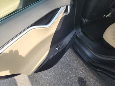 2016 Tesla Model S 90D