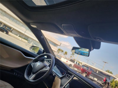 2016 Tesla Model S 90D