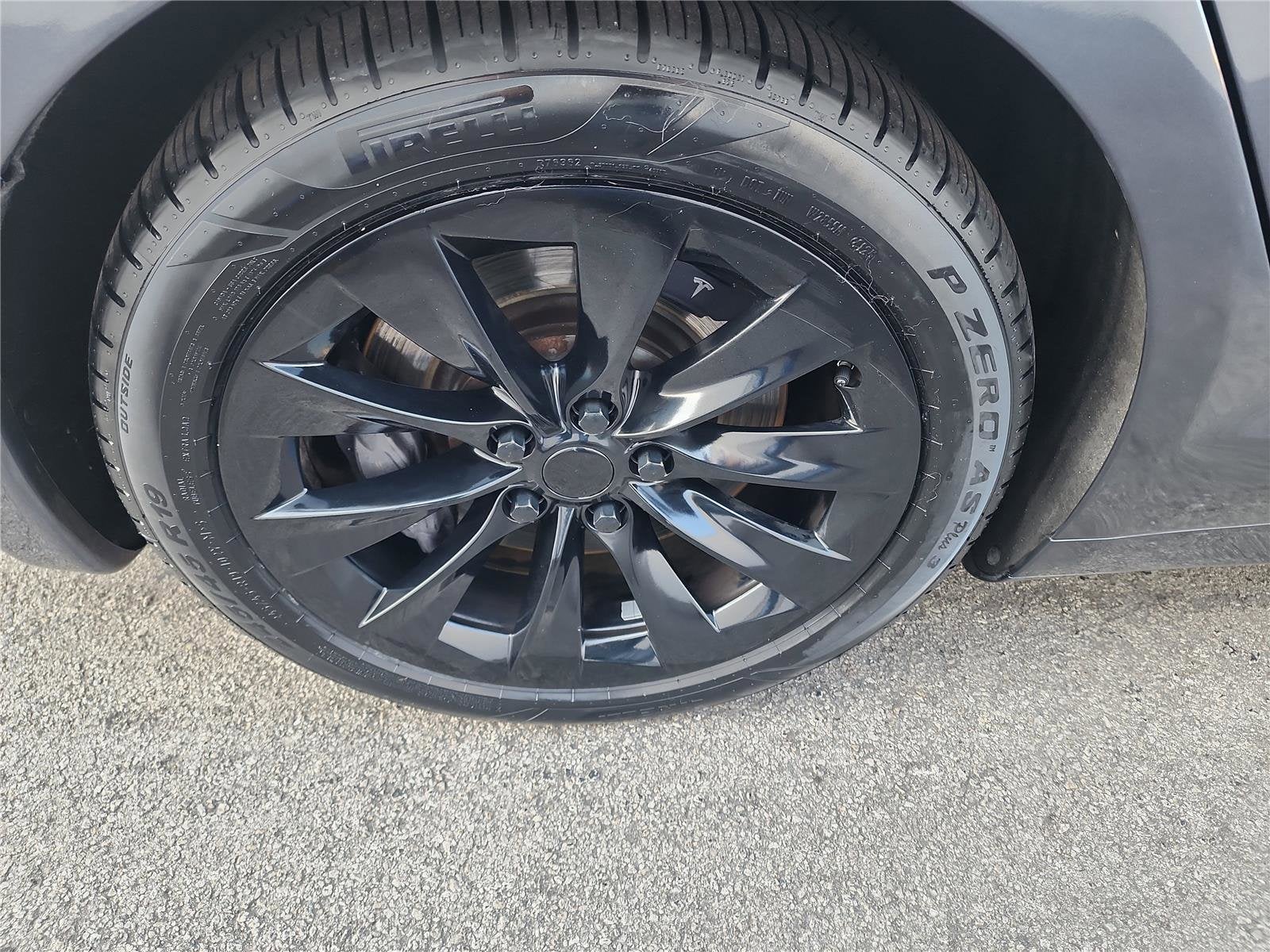 2016 Tesla Model S 90D