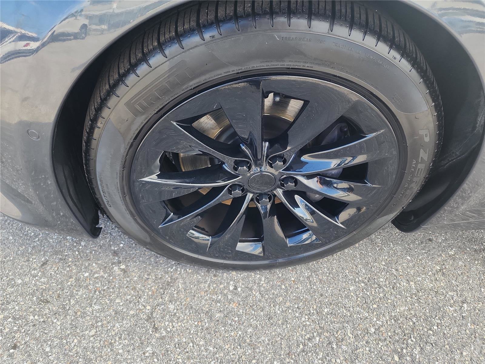 2016 Tesla Model S 90D