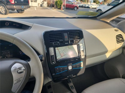 2012 Nissan LEAF SL