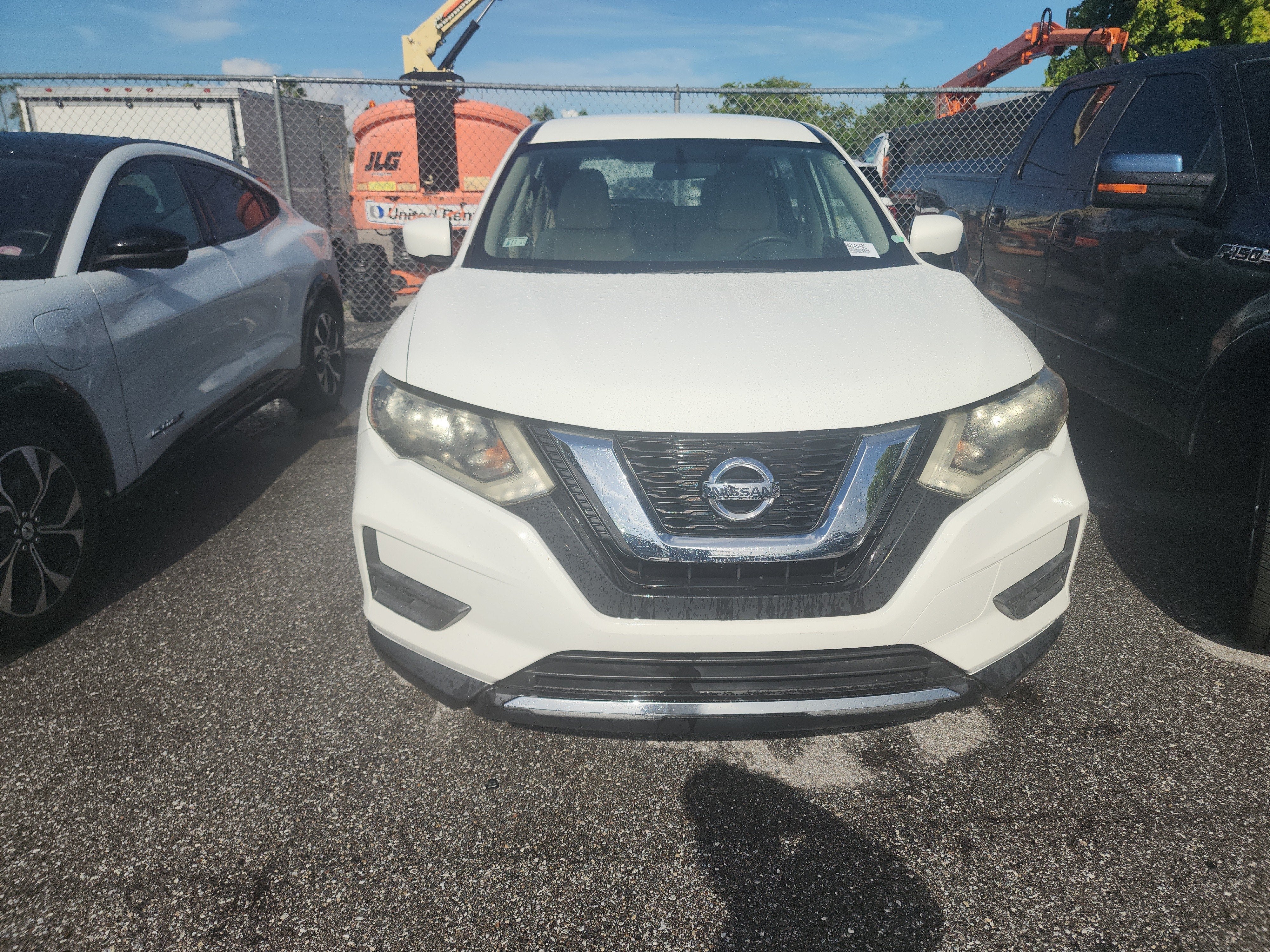 2017 Nissan Rogue S