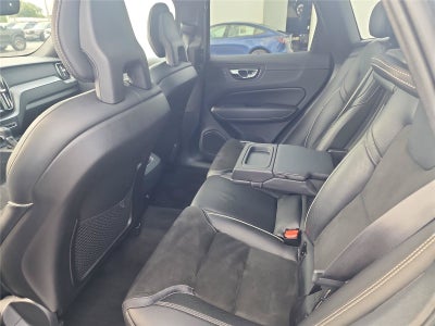 2018 Volvo XC60 R-Design