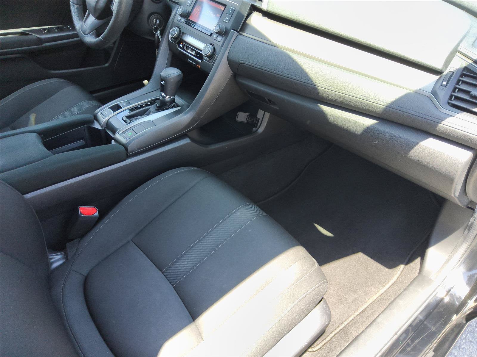 2017 Honda Civic Hatchback LX