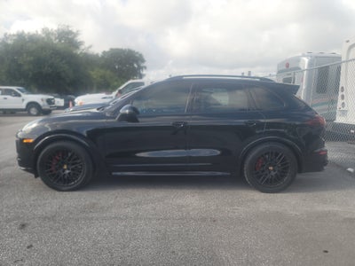 2016 Porsche Cayenne GTS