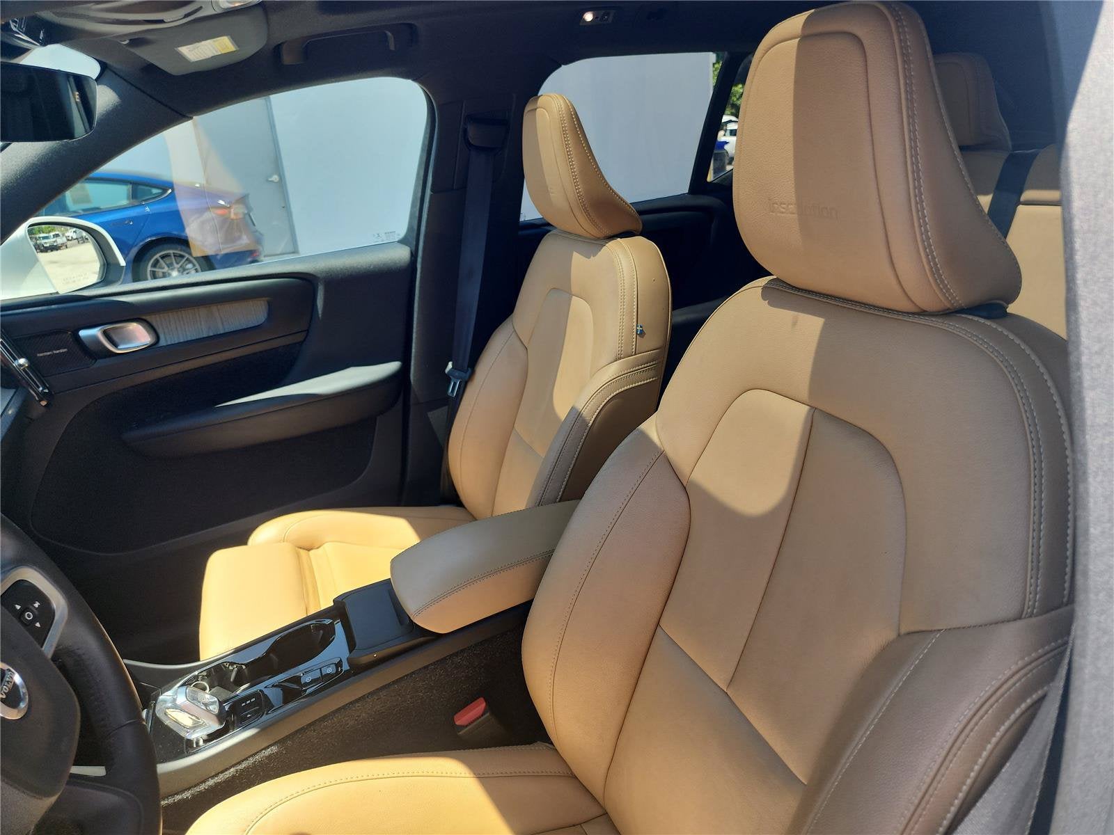 2020 Volvo XC40 Inscription