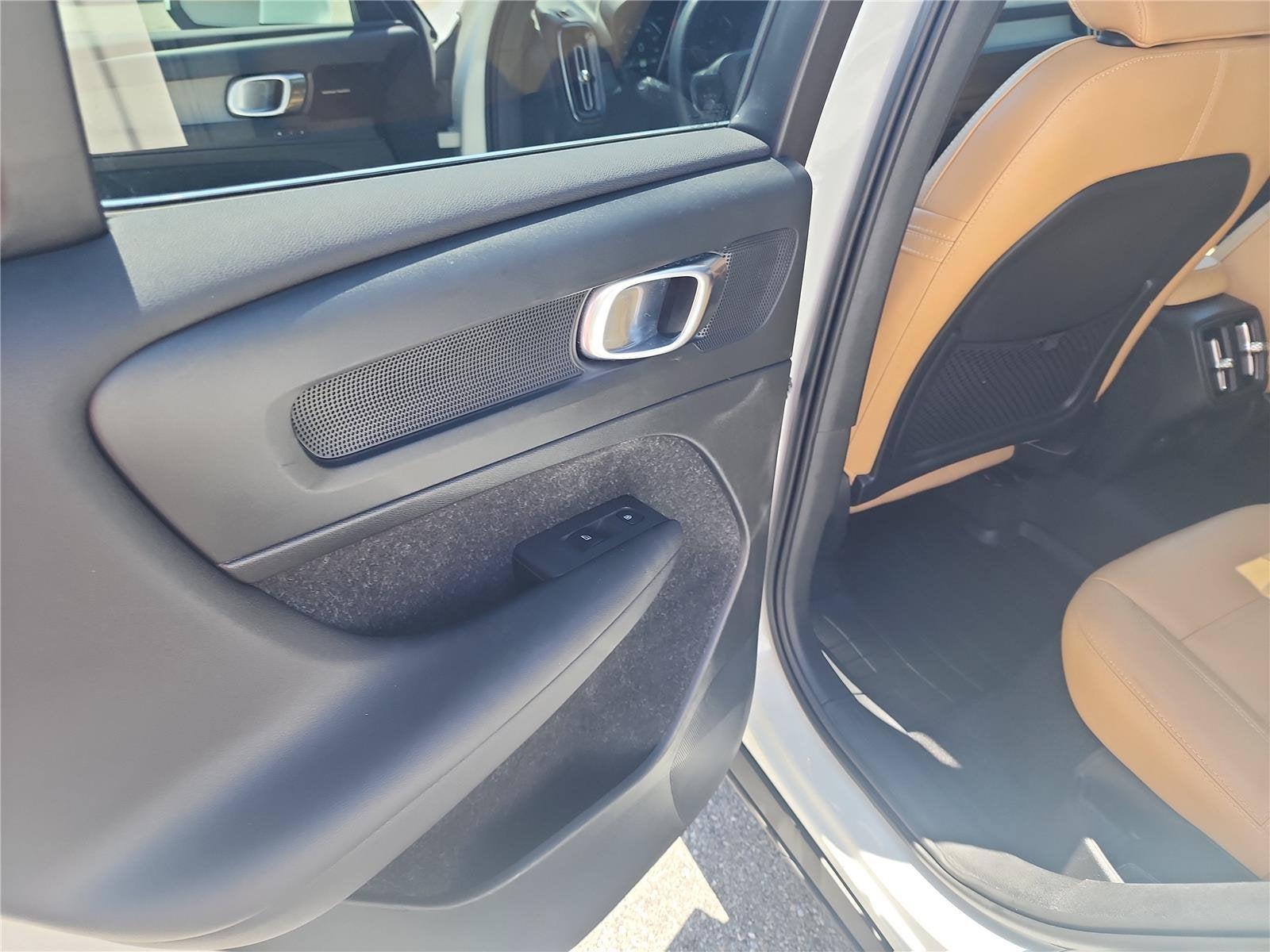 2020 Volvo XC40 Inscription
