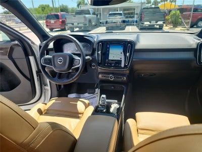 2020 Volvo XC40 Inscription