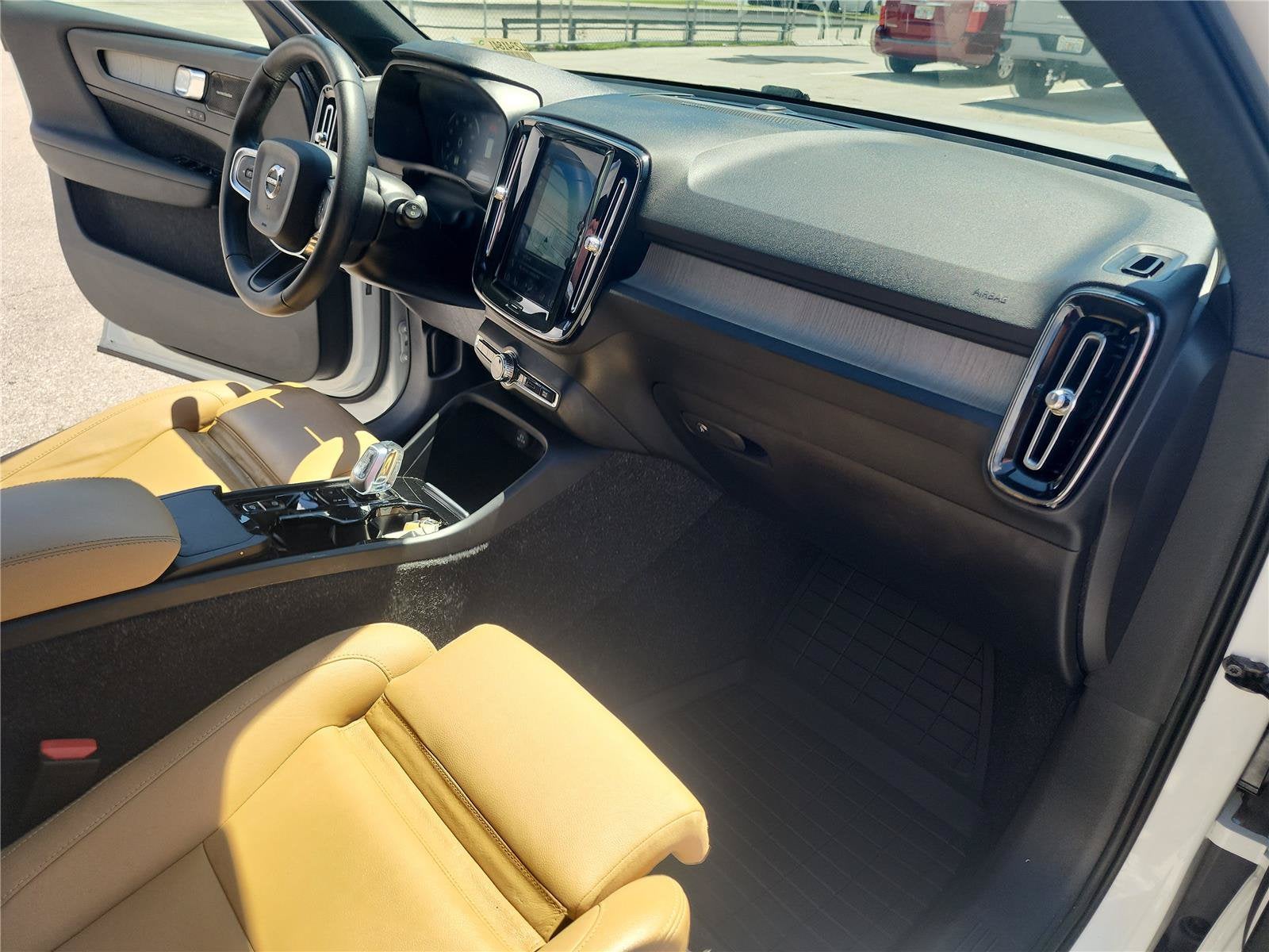 2020 Volvo XC40 Inscription