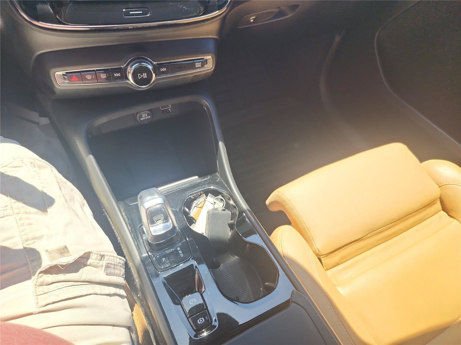 2020 Volvo XC40 Inscription