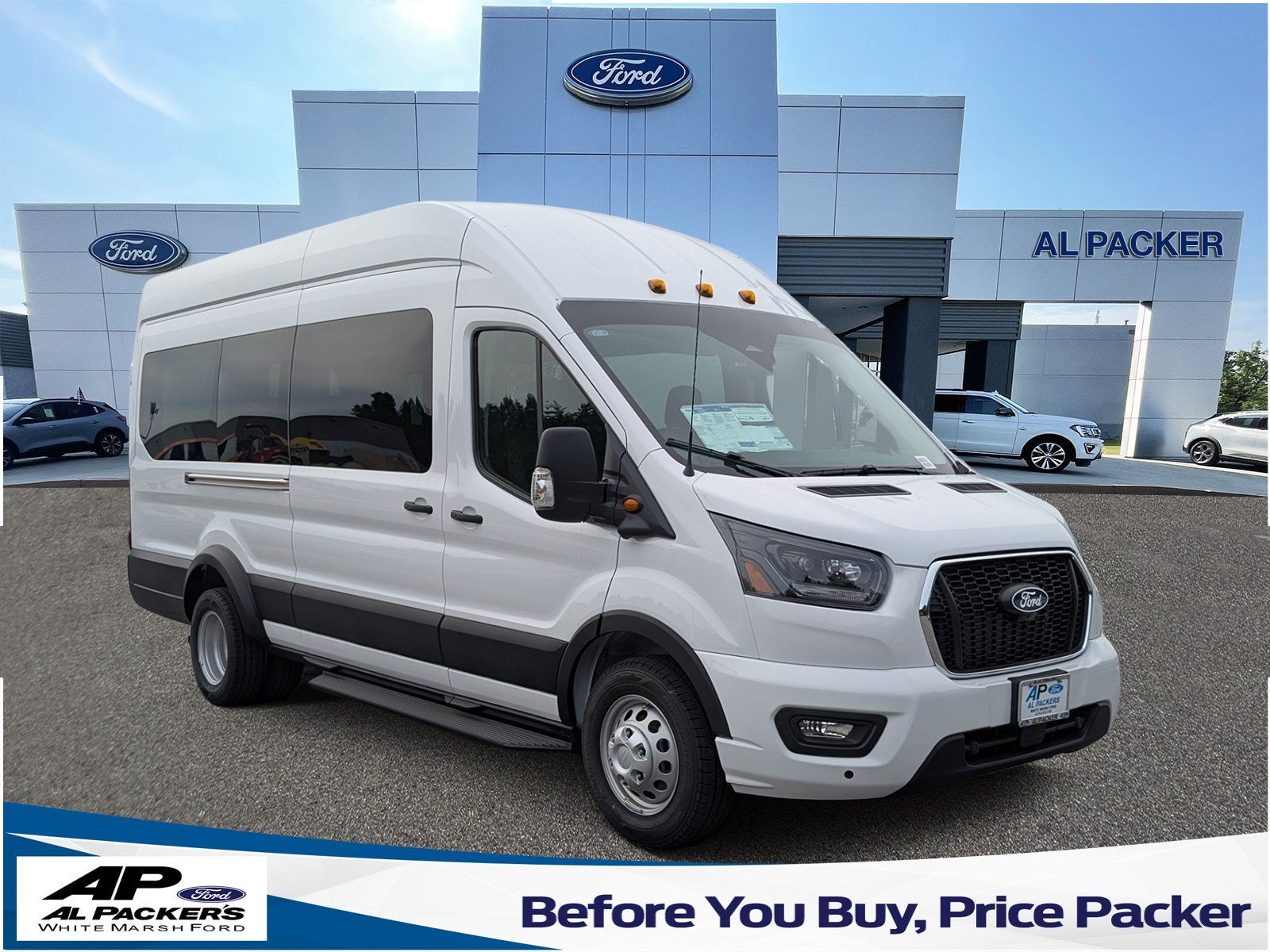2027 Ford Transit Passenger Wagon XLT