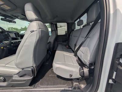 2026 Ford Super Duty F-350 DRW XL