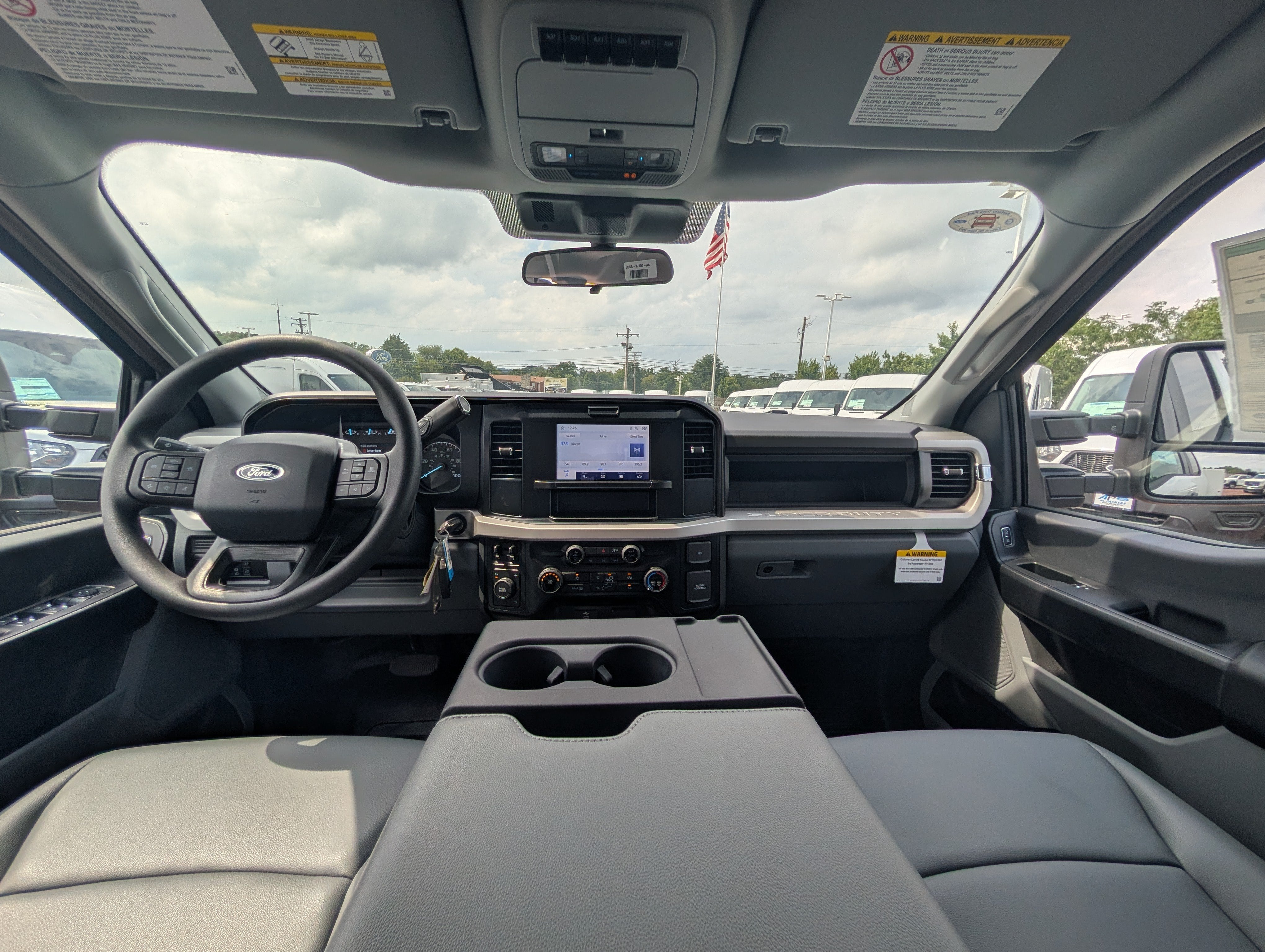 2026 Ford Super Duty F-350 DRW XL