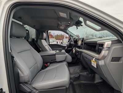 2026 Ford Super Duty F-550 DRW XL