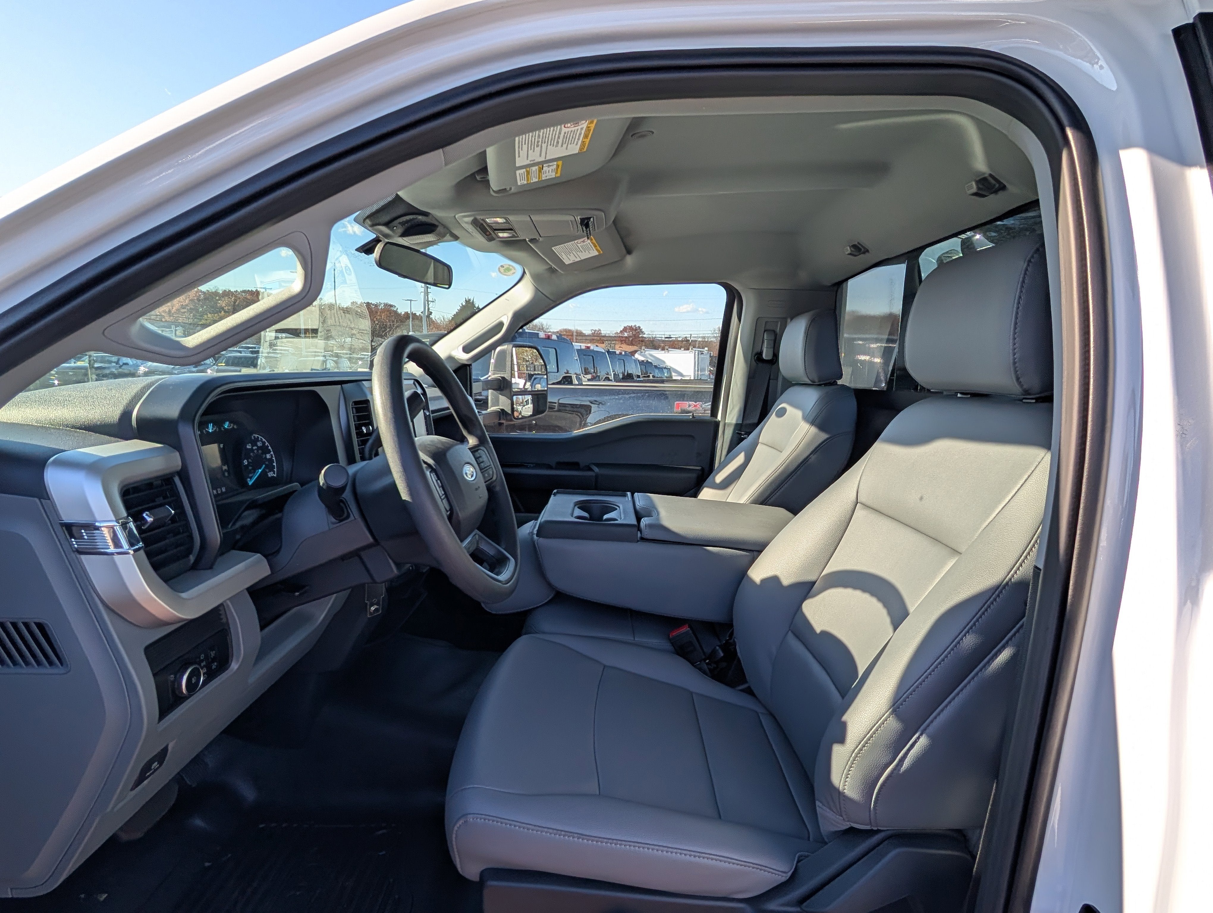 2026 Ford Super Duty F-550 DRW XL