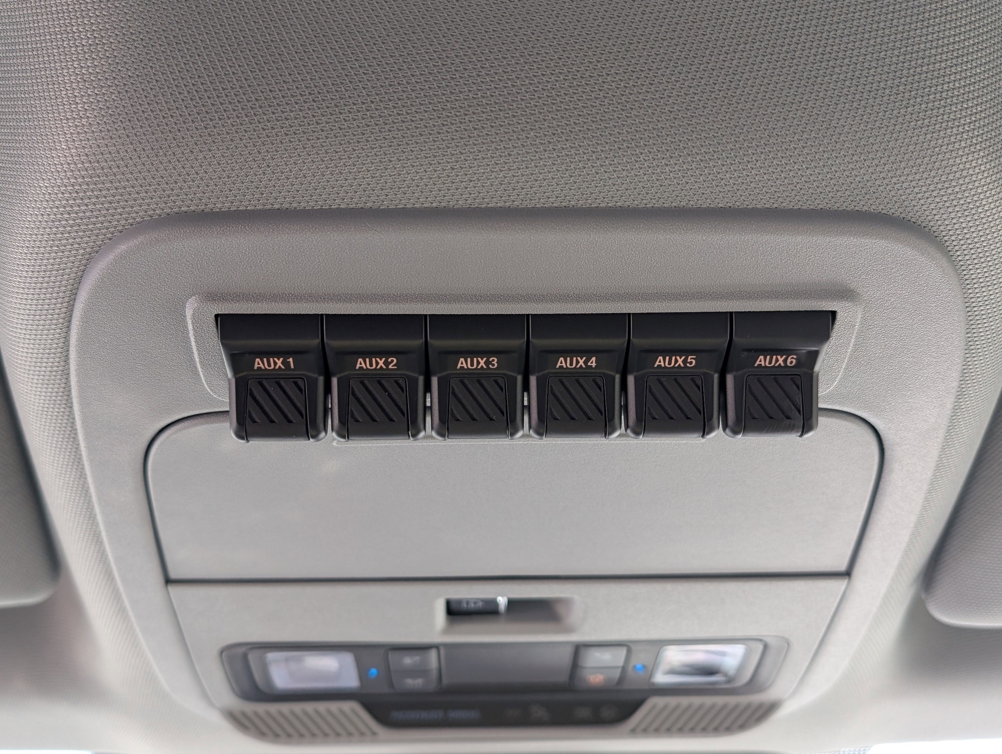2025 Ford Super Duty F-550 DRW Base