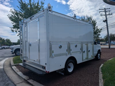 2026 Ford E-Series Cutaway E-350 SRW