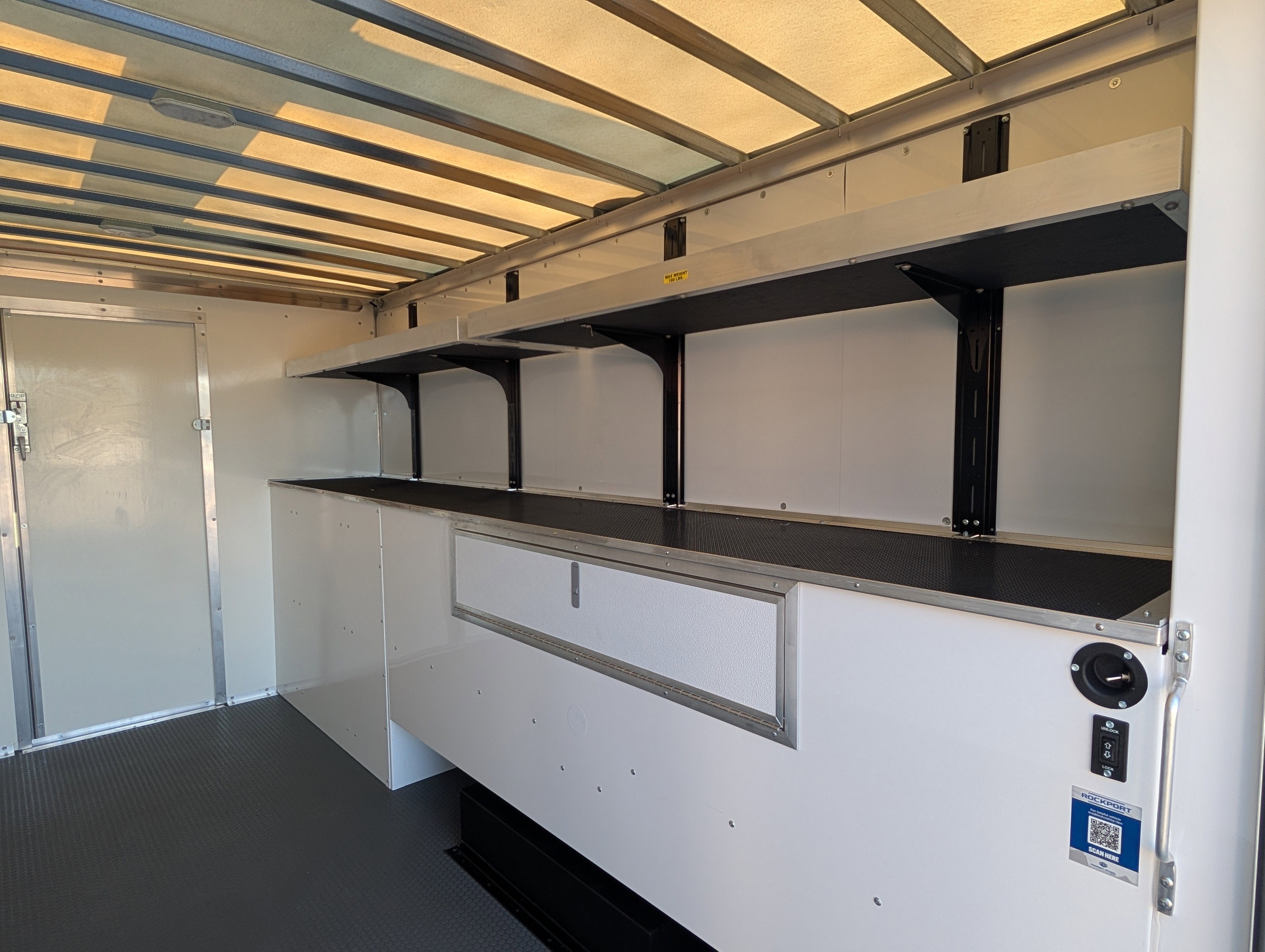 2026 Ford E-Series Cutaway E-450 DRW