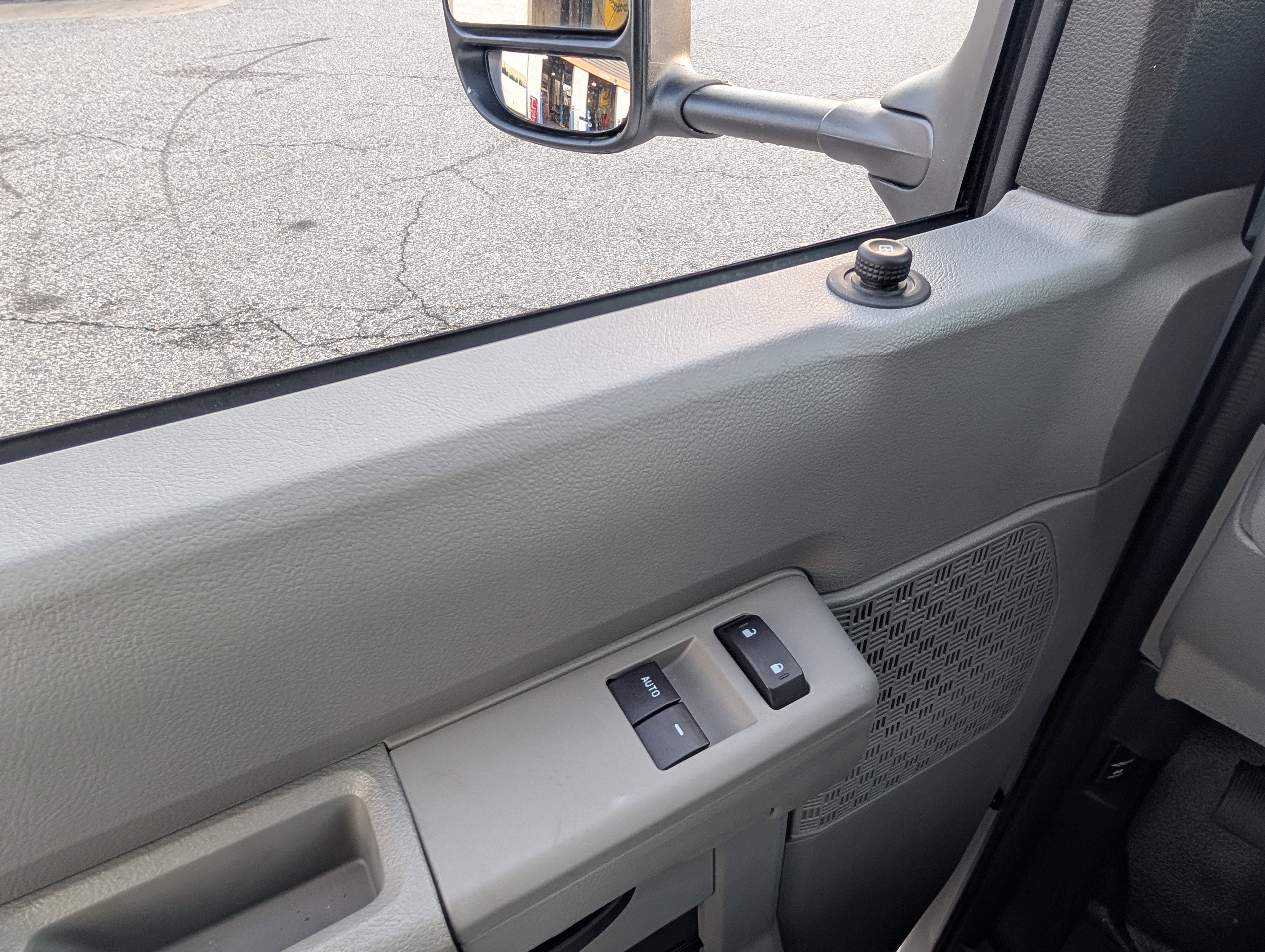 2026 Ford E-Series Cutaway E-450 DRW