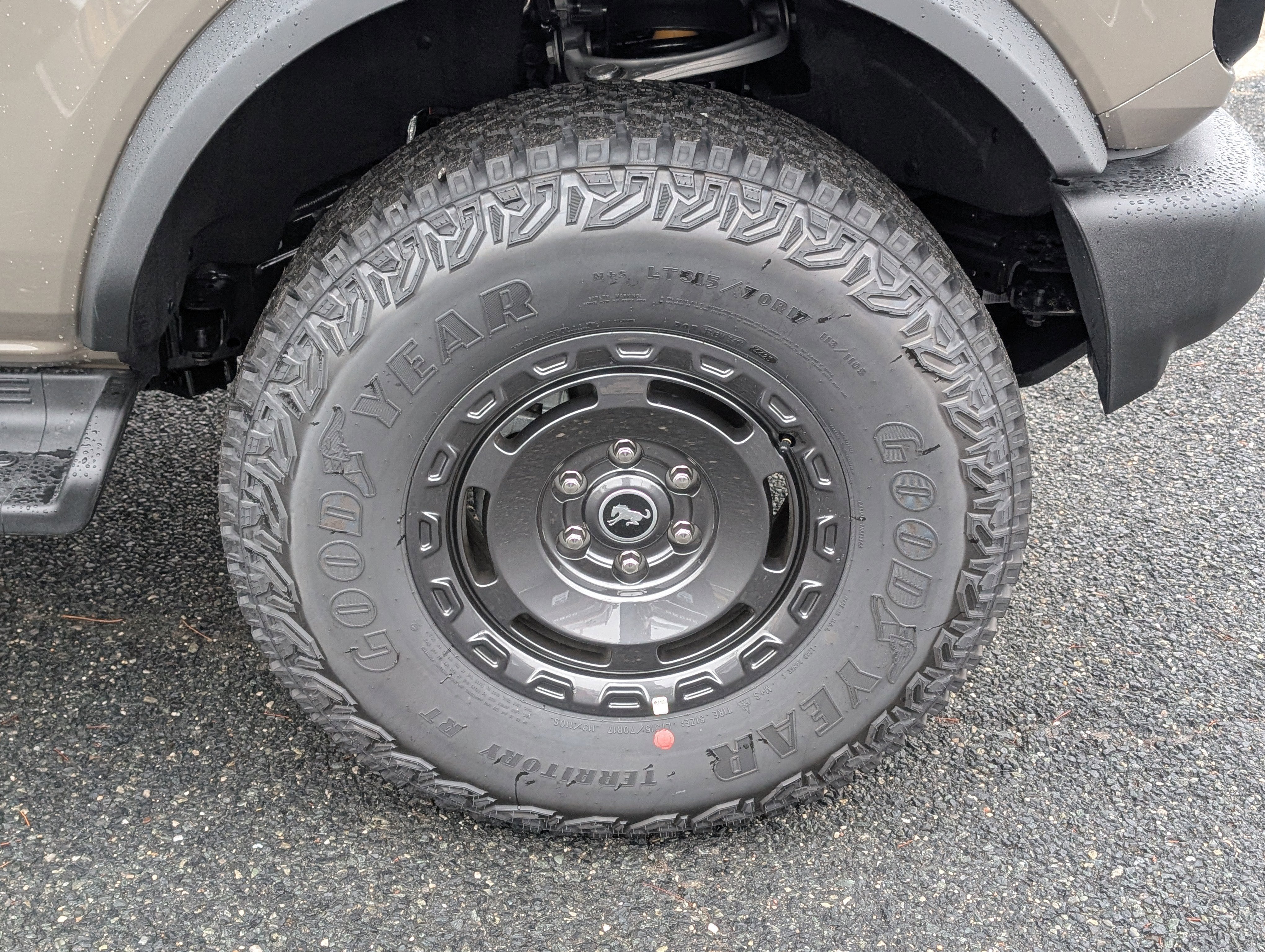 2025 Ford Bronco Outer Banks