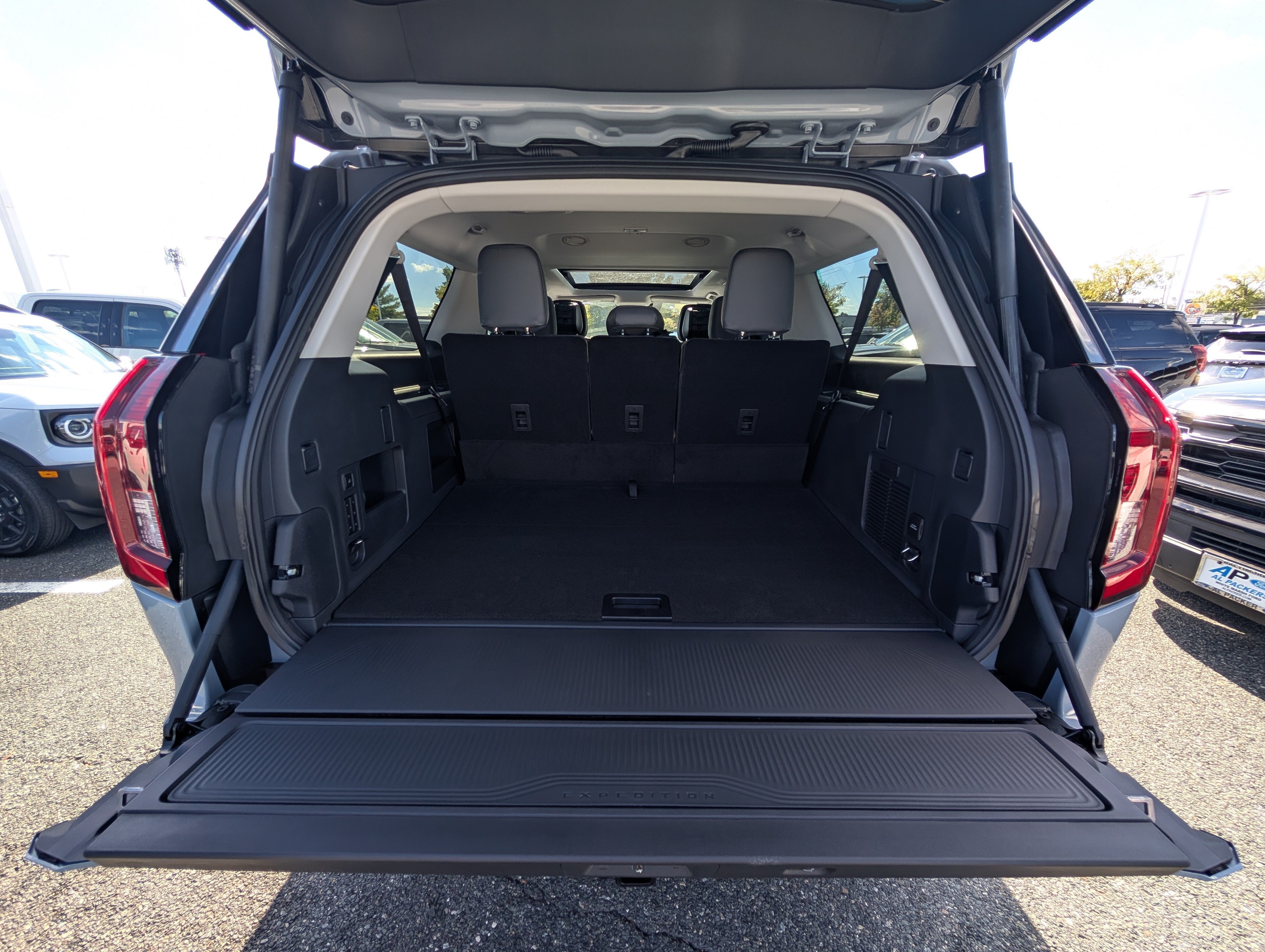 2027 Ford Expedition Max Active