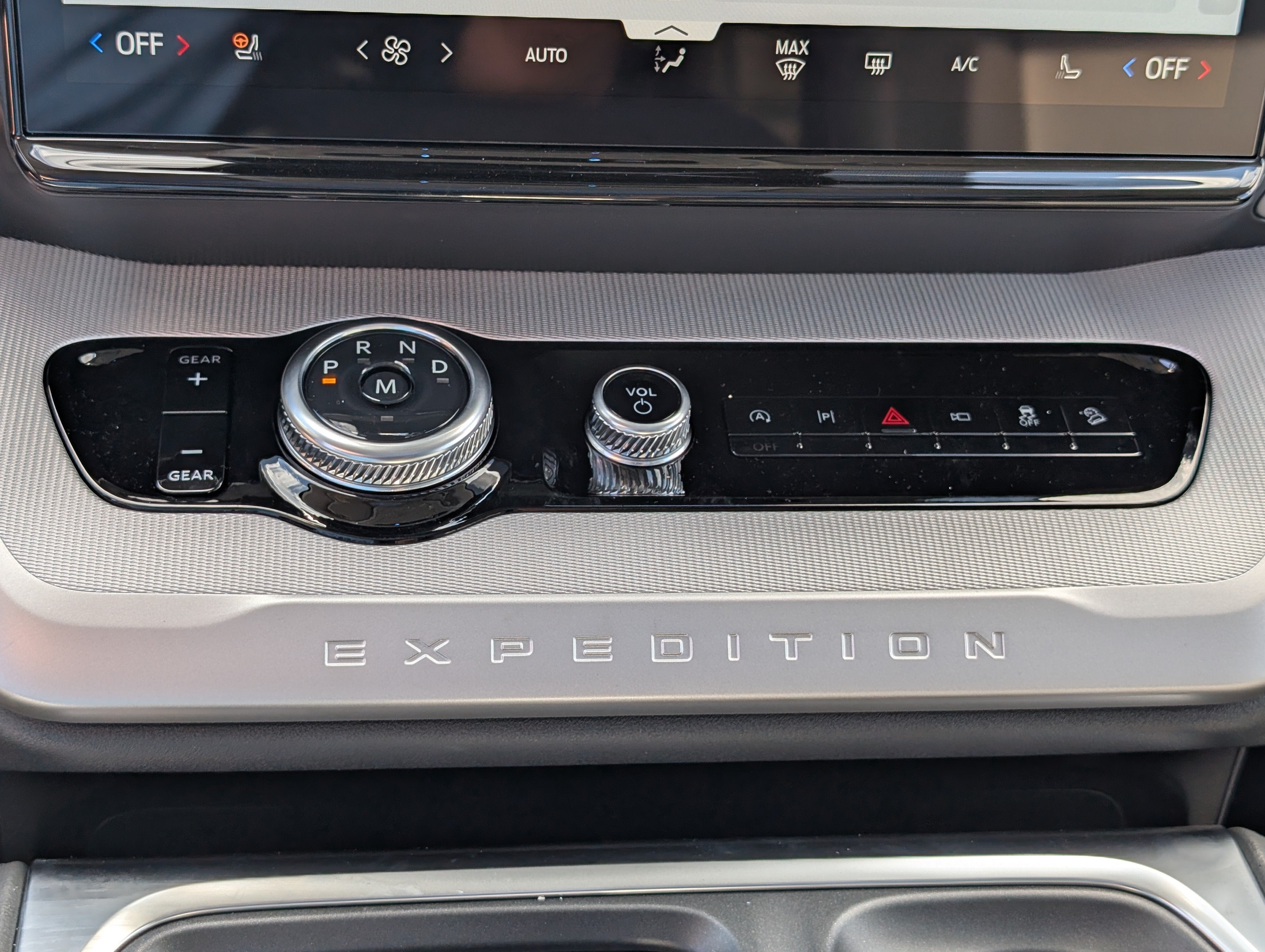 2027 Ford Expedition Max Active