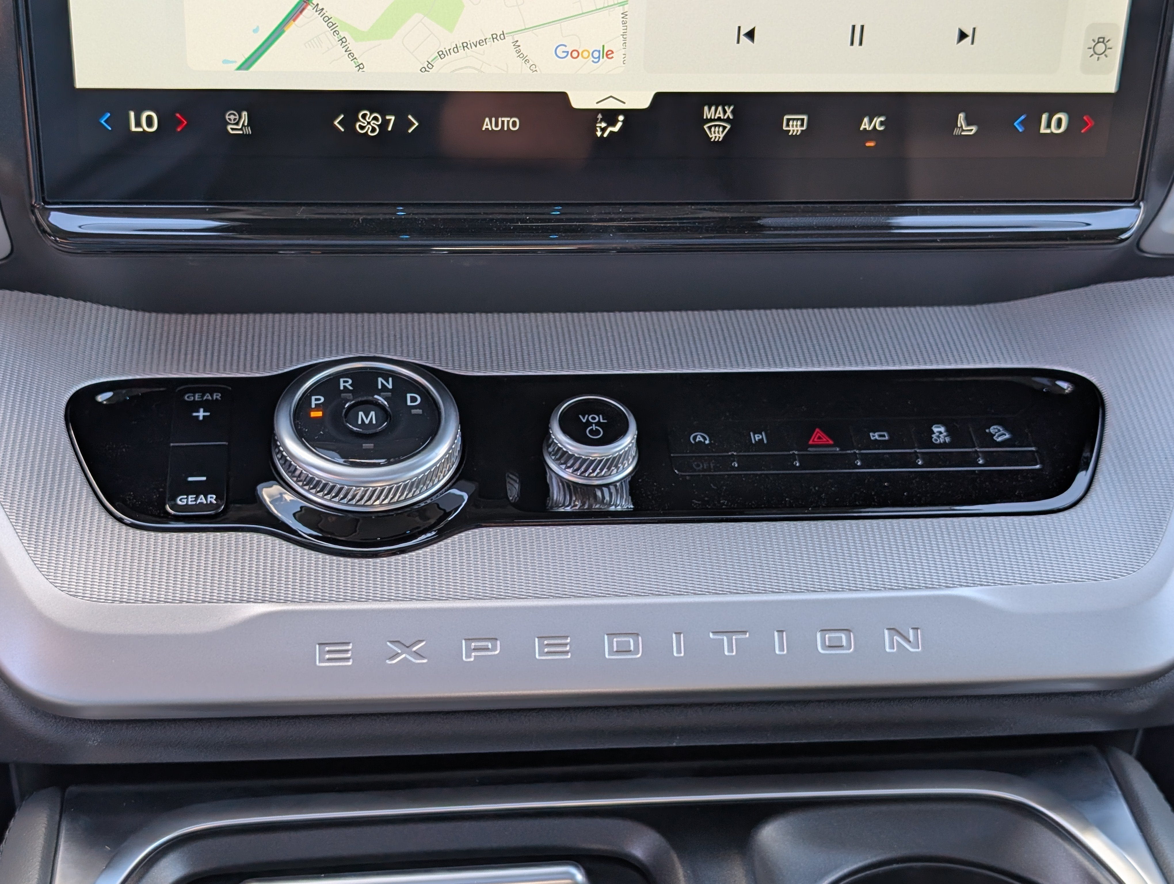 2027 Ford Expedition Active