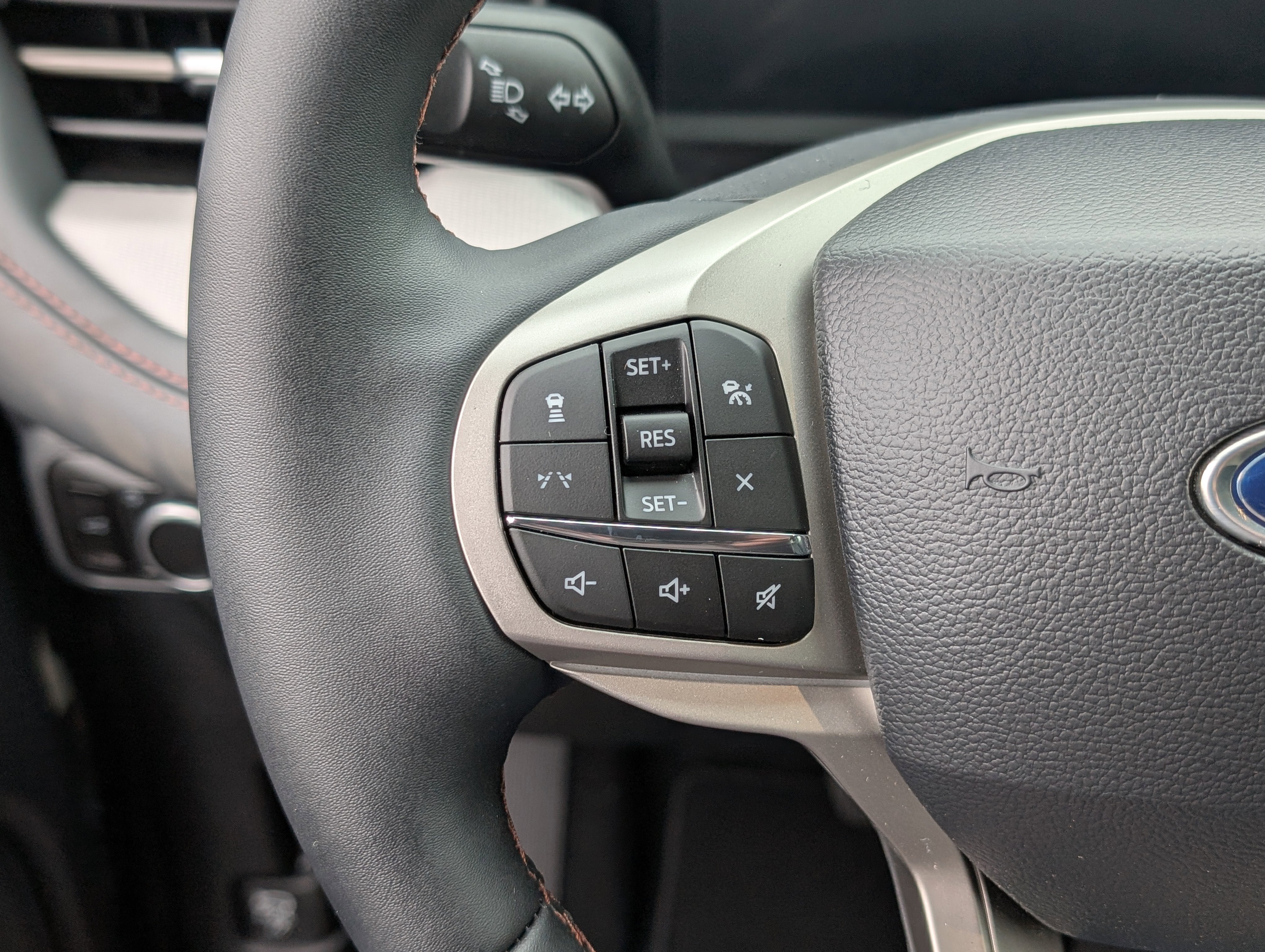 2026 Ford Explorer Active with 200A Pkg