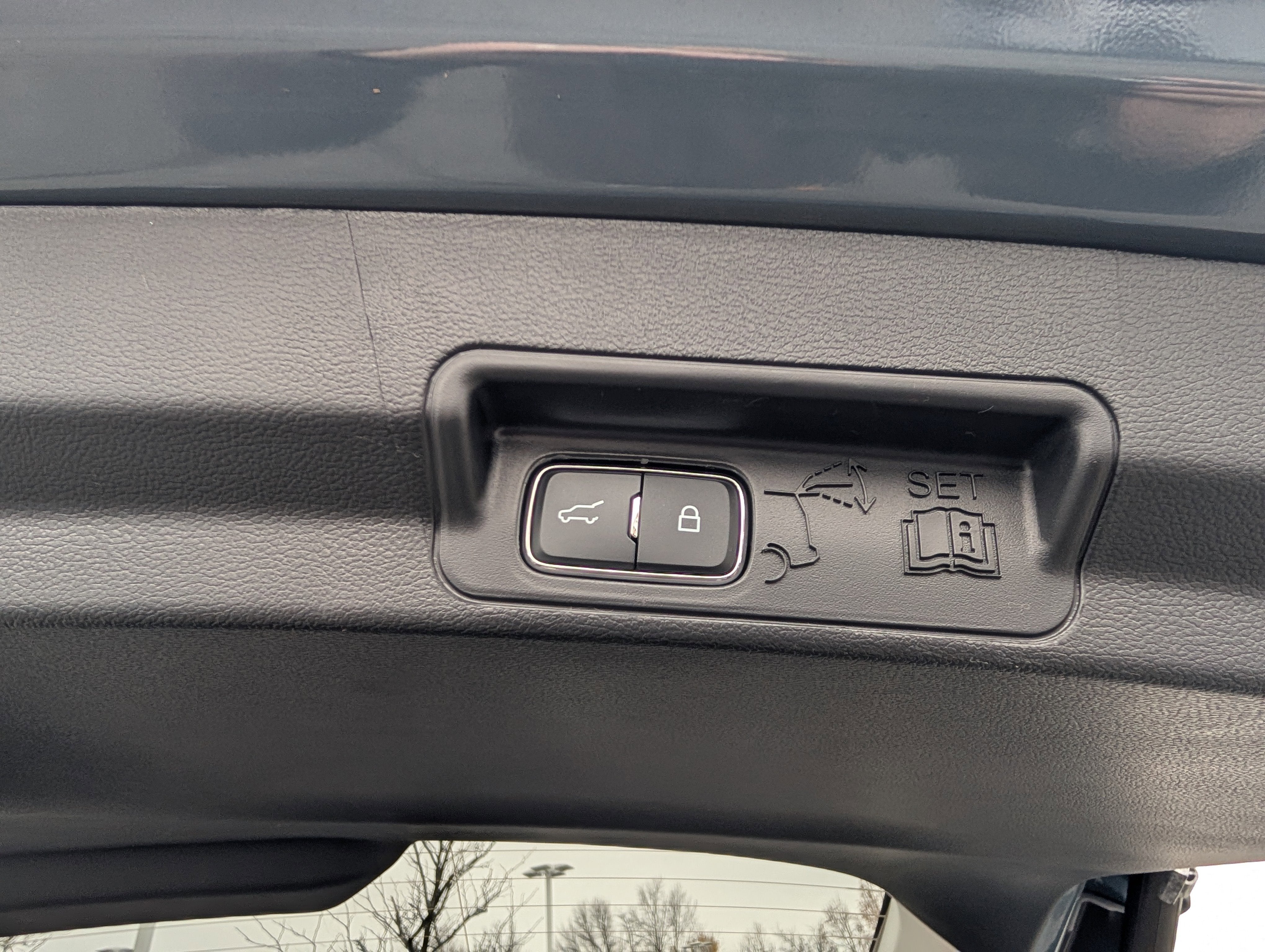 2026 Ford Explorer Active with 200A Pkg