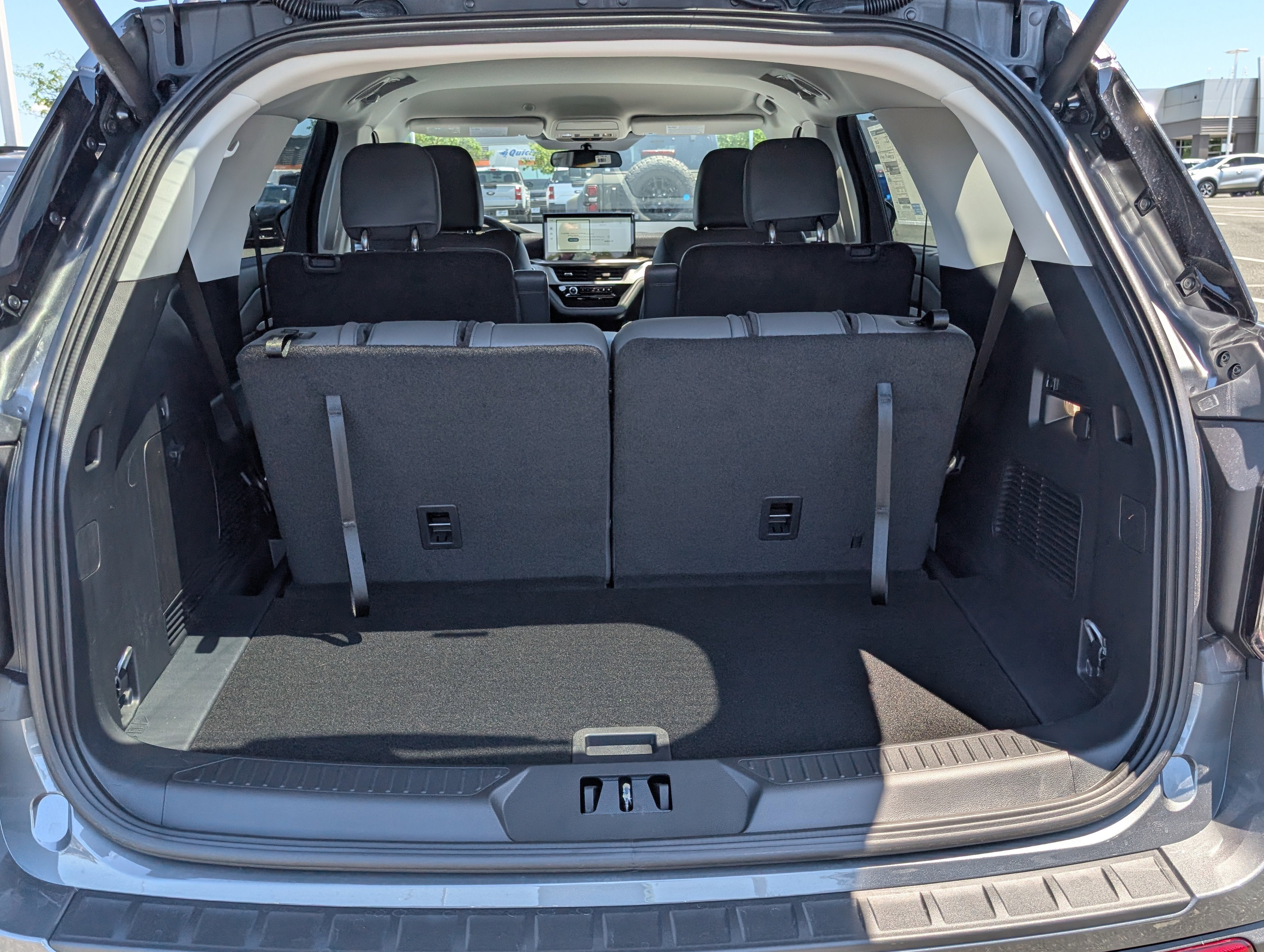 2026 Ford Explorer Active with 200A Pkg