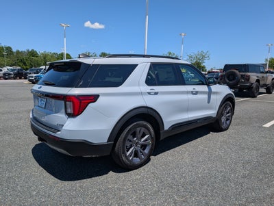 2026 Ford Explorer Active with 200A Pkg