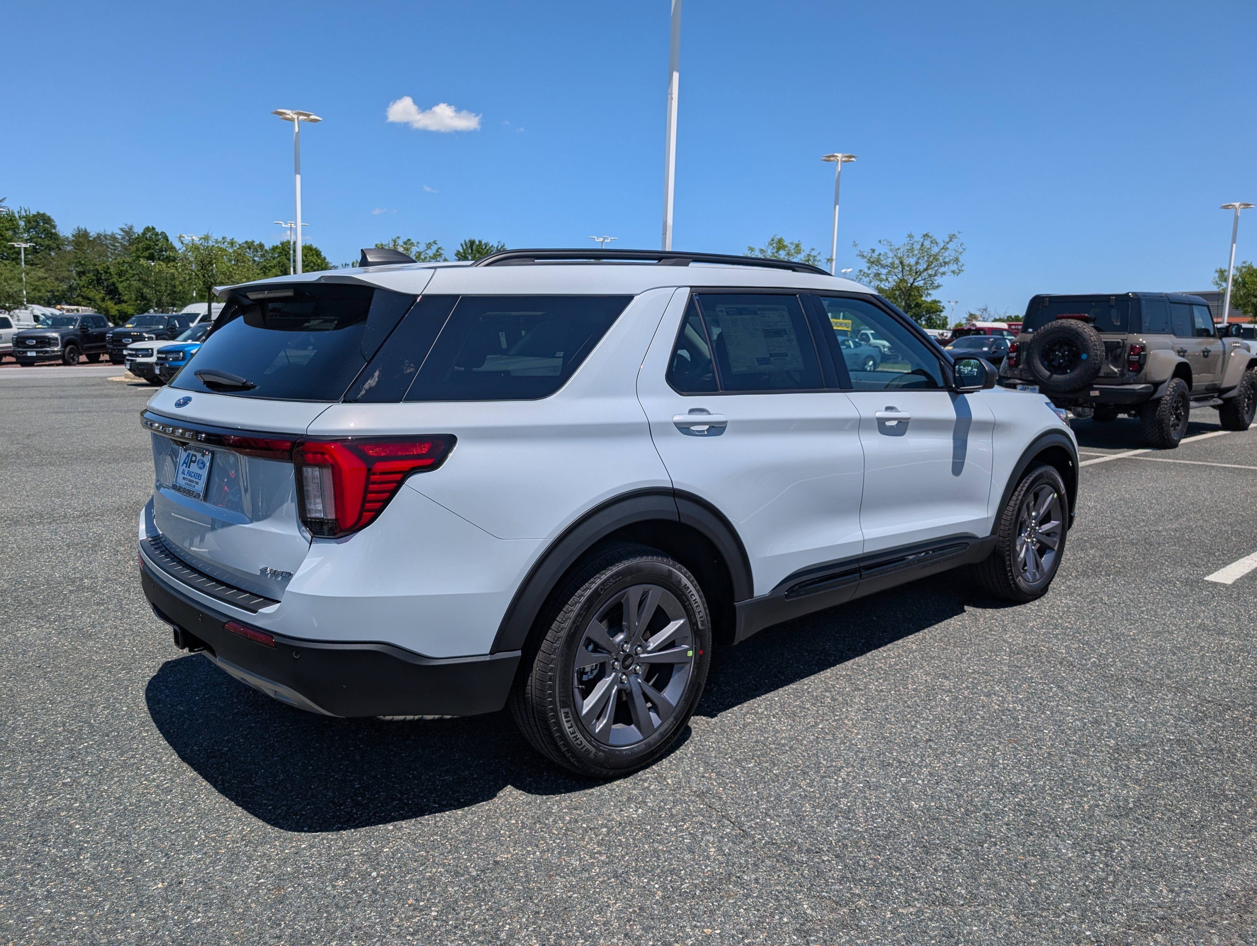 2026 Ford Explorer Active with 200A Pkg