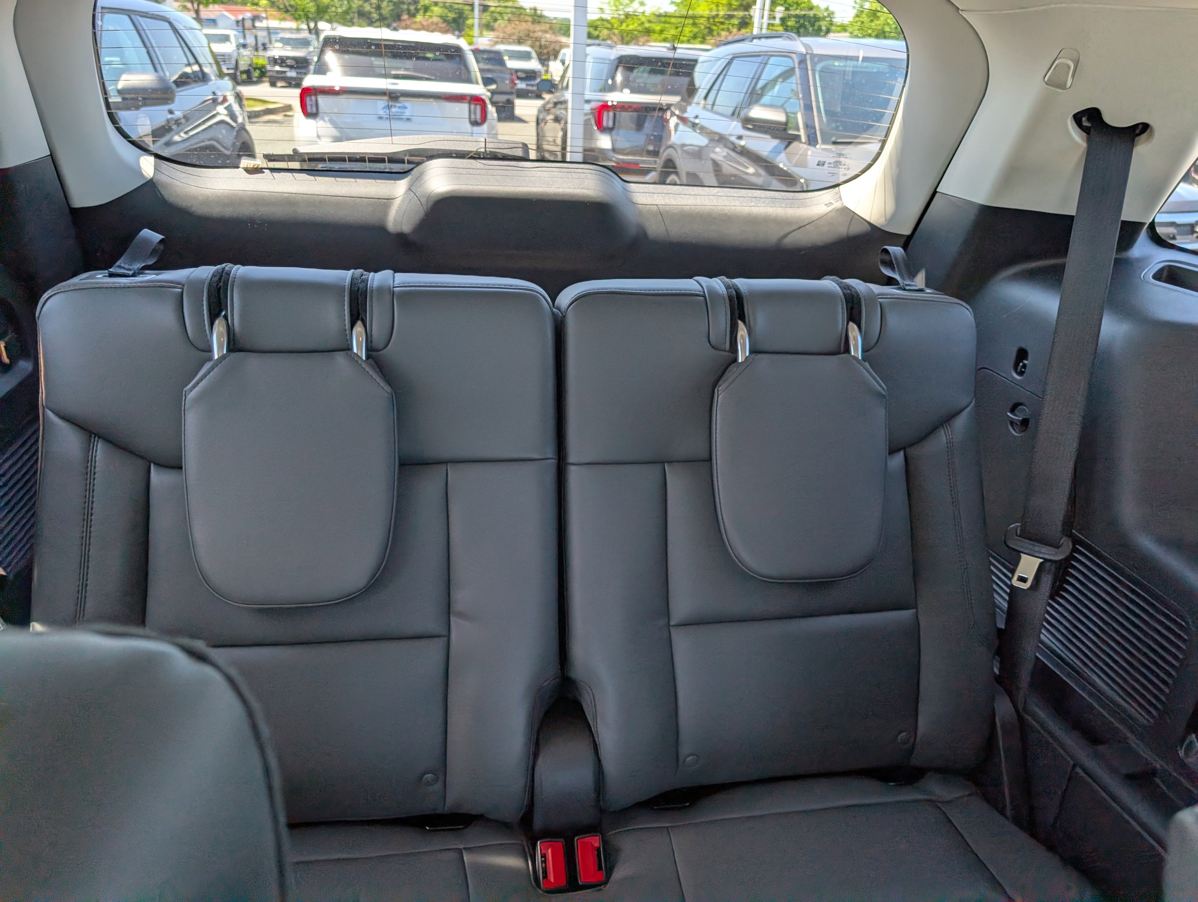 2026 Ford Explorer Active with 200A Pkg