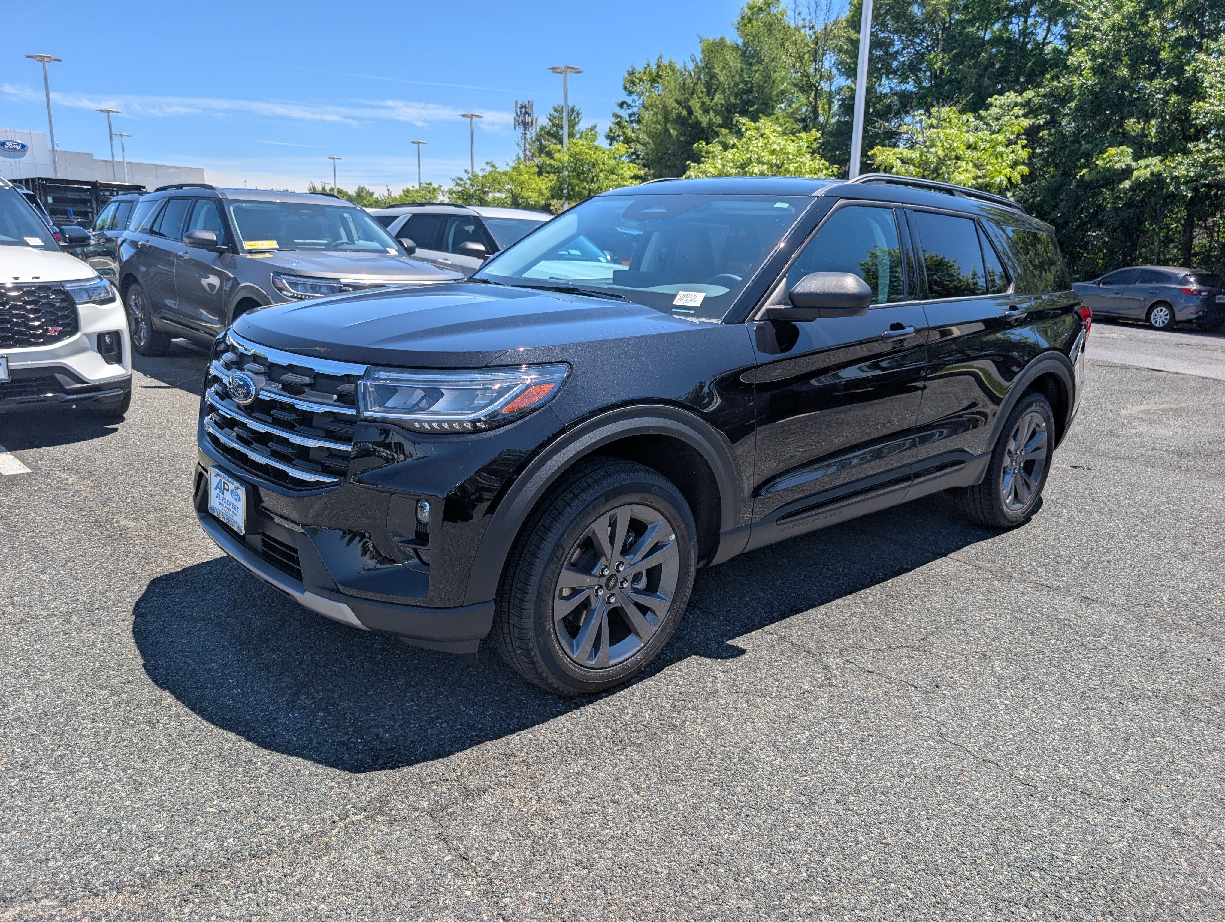 2026 Ford Explorer Active with 200A Pkg