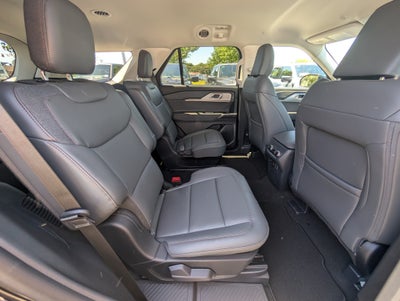 2026 Ford Explorer Active with 200A Pkg