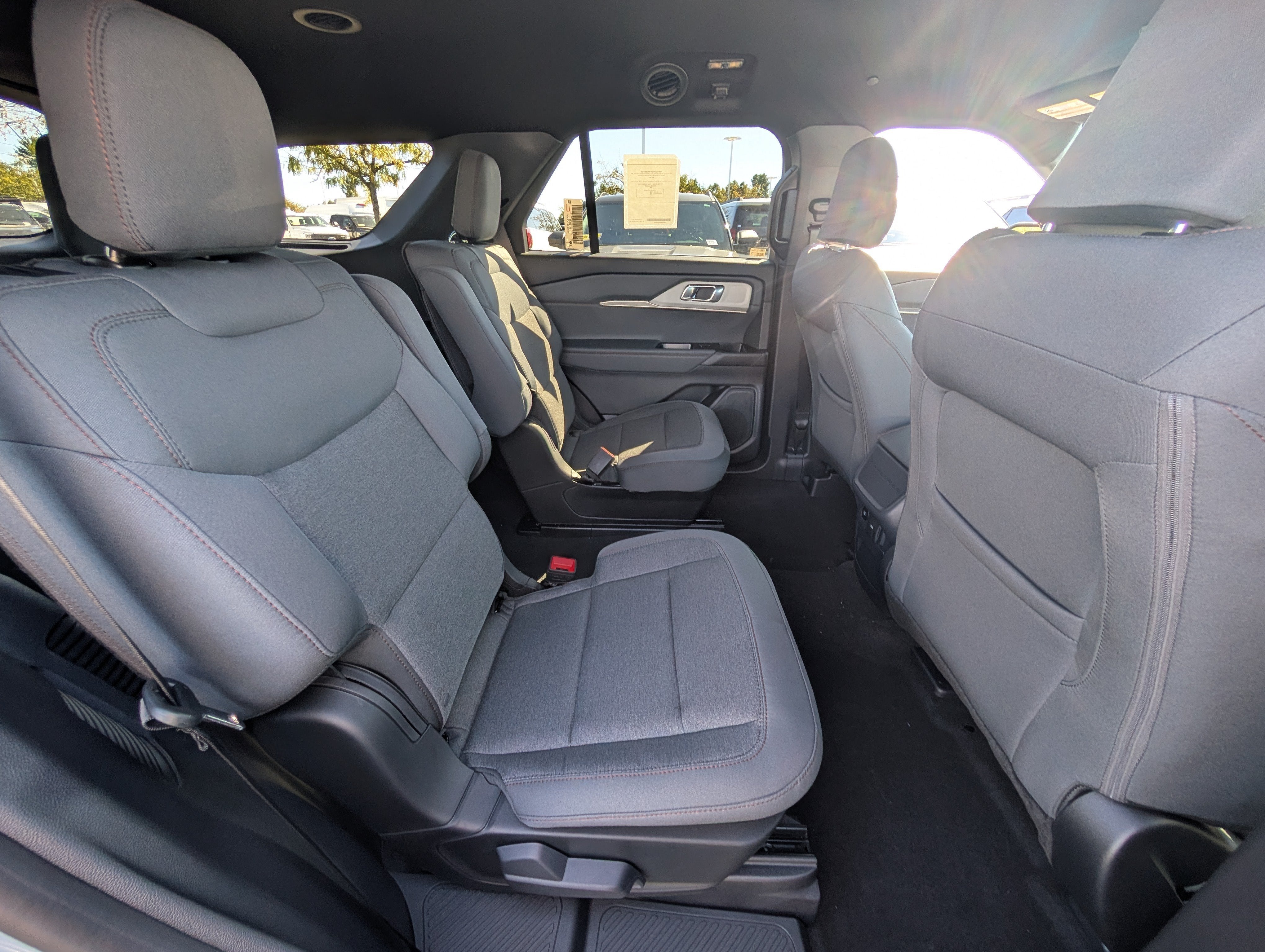 2027 Ford Explorer Active w/100A Pkg