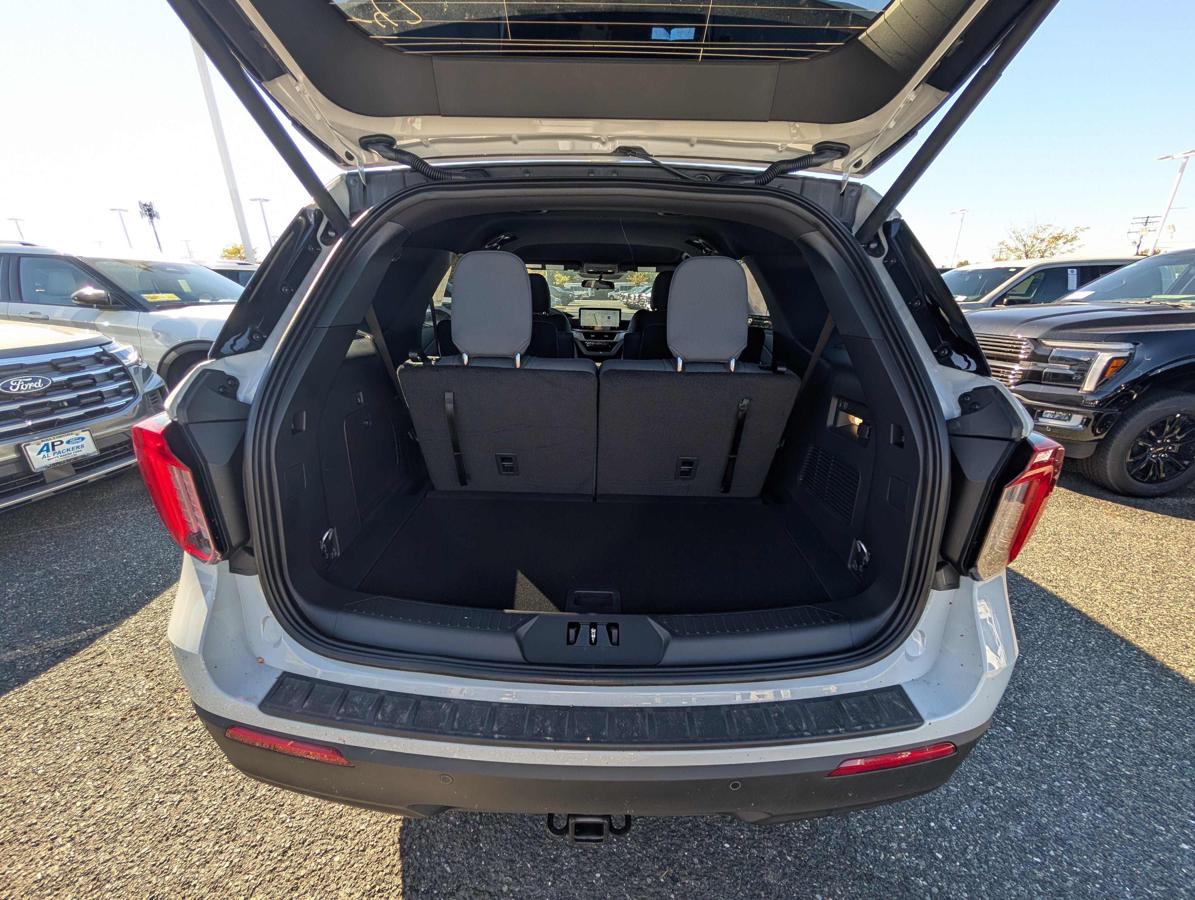 2027 Ford Explorer Active w/100A Pkg